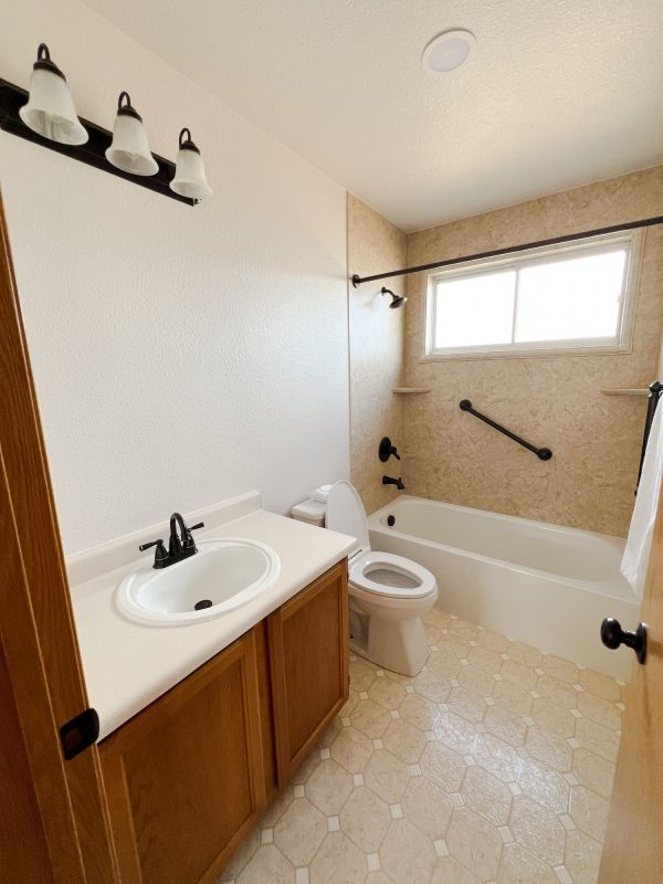 Bathroom Makeover Service in Walled Lake, MI
